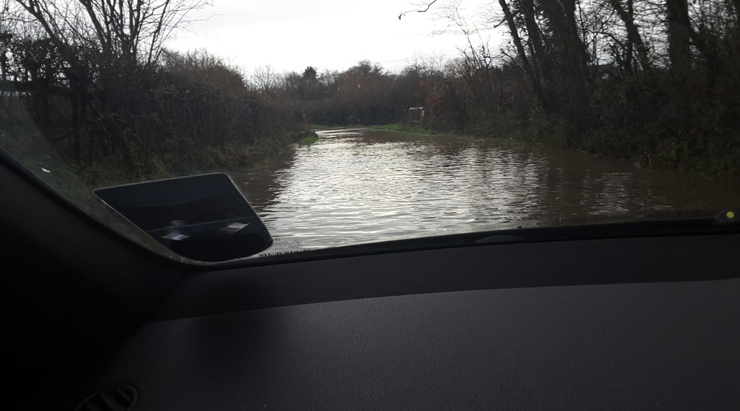 Flood Bagwell Lane Winchfield 3 January 2016.