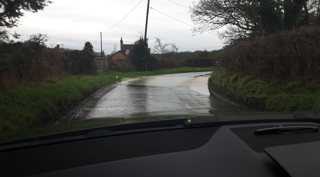 Flood Bagwell Lane Winchfield 3 January 2016.