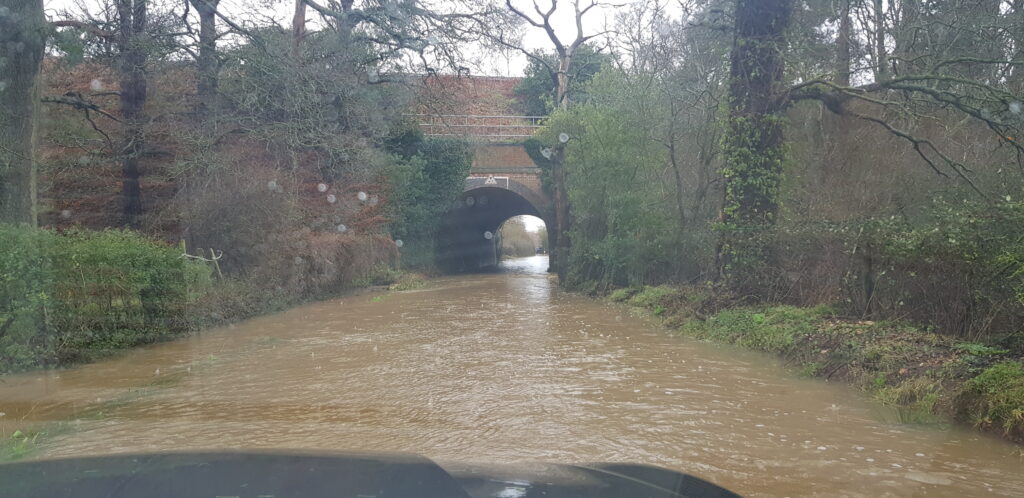 Taplins Farm Lane Flood. #StormDennis.